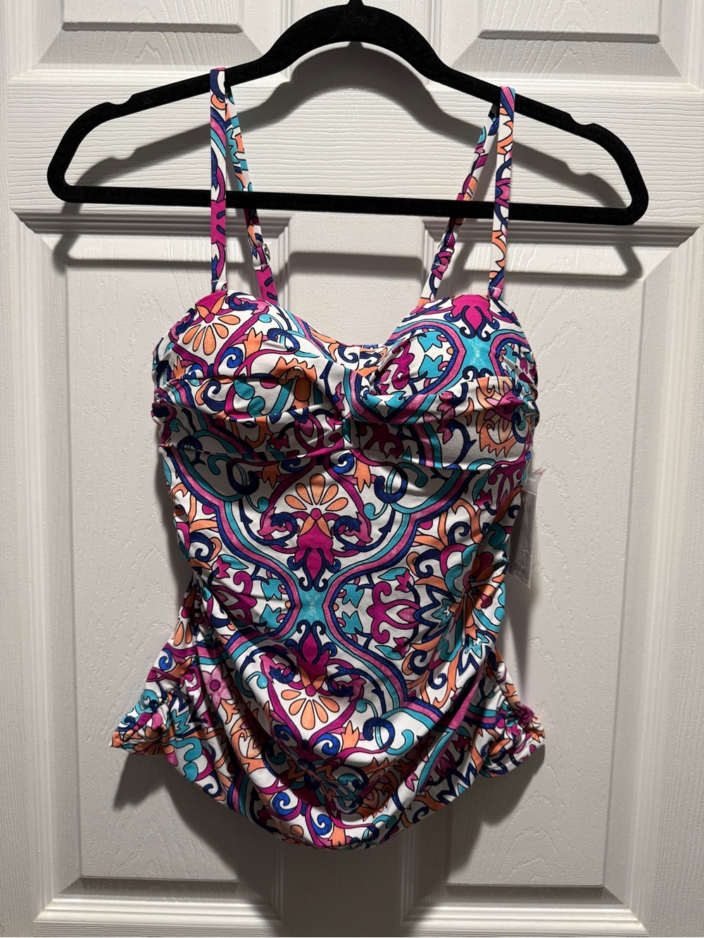 Women’s Multicolor Patterned Tankini Top with removable straps- BNWT